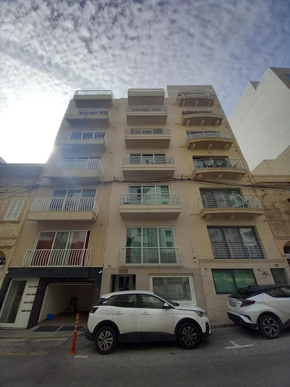 Best Location In Sliema Luaran gambar